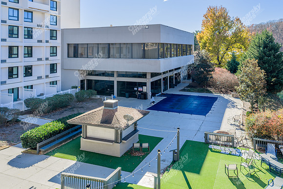 5700-westpark-drn-ext5195