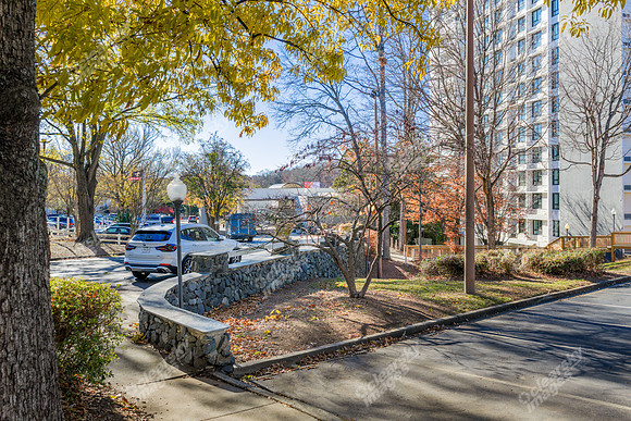 5700-westpark-drn-ext5209