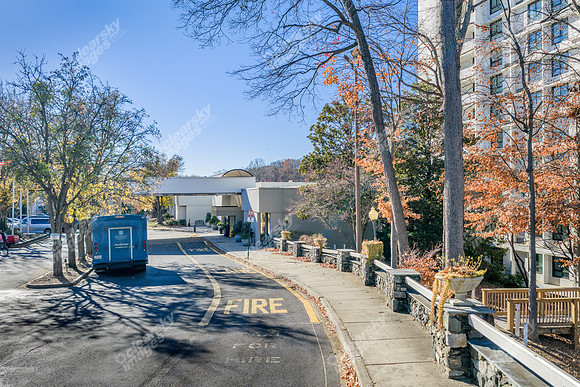 5700-westpark-drn-ext5213
