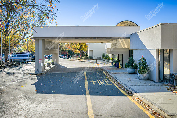 5700-westpark-drn-ext5216