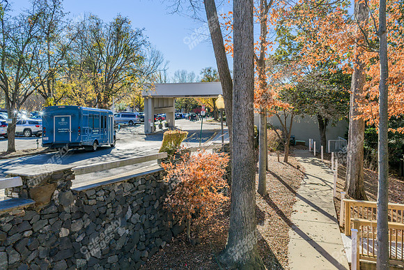 5700-westpark-drn-ext5215