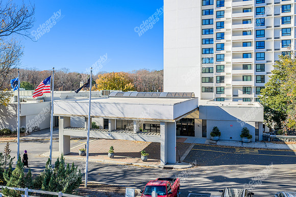 5700-westpark-drn-ext5225