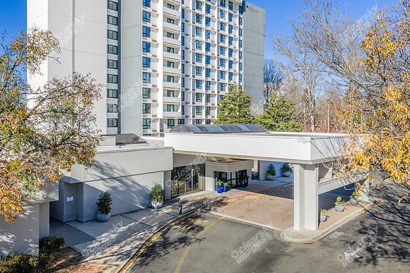 5700-westpark-drn-ext5229