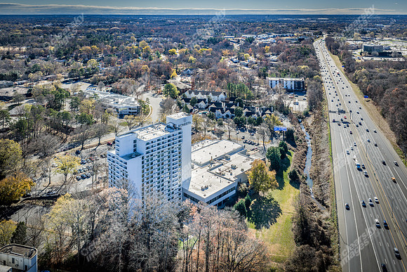 5700-westpark-drn5038
