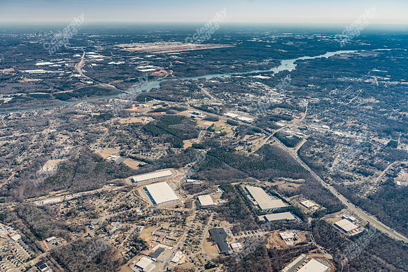 100-belmont-air3008