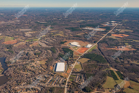3448-Moore-air0135