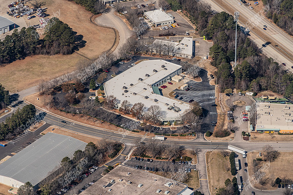 208-s-rogers-air4572