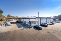 2201 S Wilmington