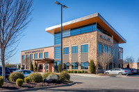 937-riverwalk-ext7375