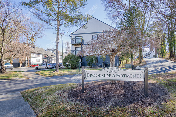 1406-brookside-ext2100