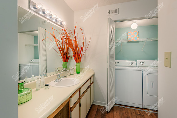 cg-edgewater-int-0241
