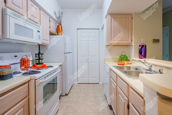 cg-edgewater-int-0301