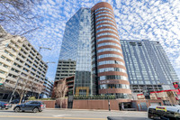 1801-west-ext0988