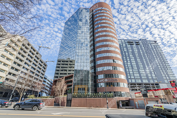 1801-west-ext0988