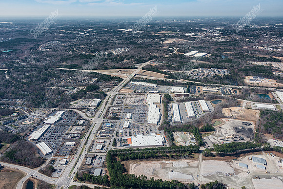 1006-shoppes-air3554
