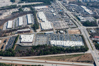 1006-shoppes-air3559
