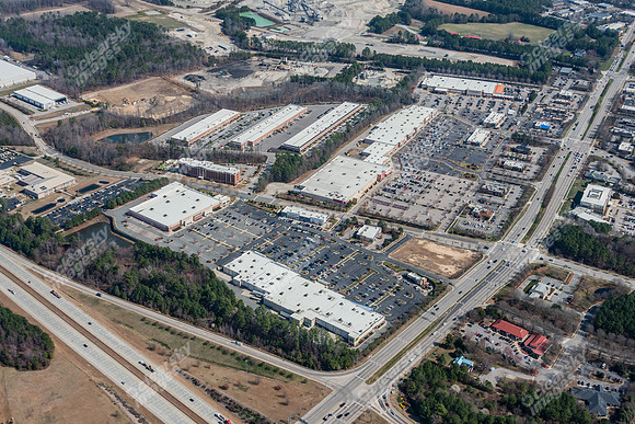 1006-shoppes-air3560