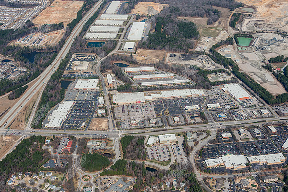 1006-shoppes-air3582