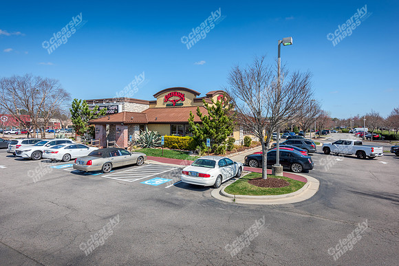 1006-shoppes-ext8707