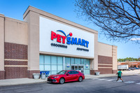 1006-shoppes-ext8794