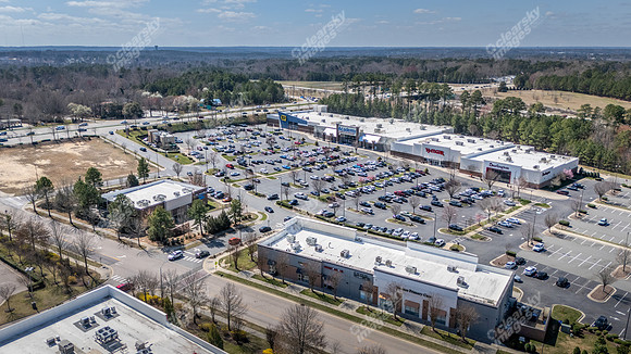 1006-shoppes-drn0019