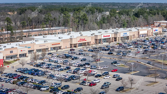 1006-shoppes-drn0037
