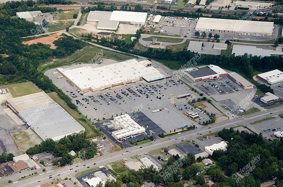 taylors-square-walmart-air-252