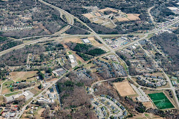 100-woodbend-air4106