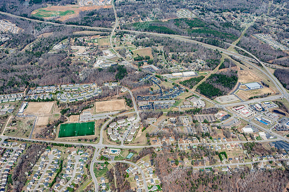 100-woodbend-air4111