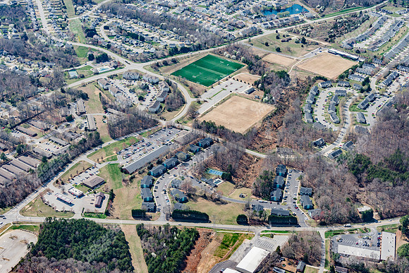 100-woodbend-air4114