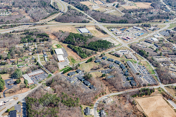 100-woodbend-air4117