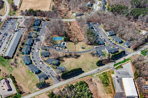 100-woodbend-air4124