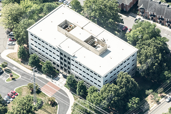 south-park-center-air-7350