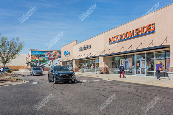1006-shoppes-ext0829