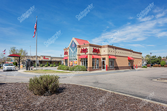 1006-shoppes-ext0946