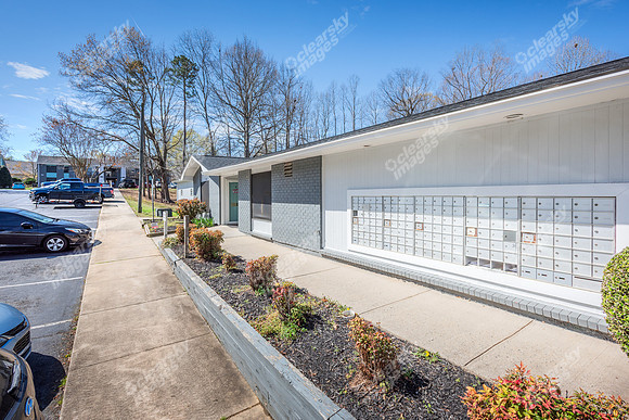 100-woodbend-ext1446