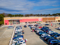 1401-johnson-ferry-drn0745