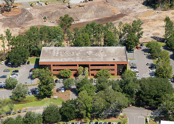 ashley-corp-center-air-4032