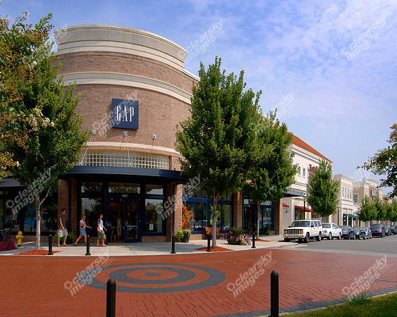 Birkdale Village 10