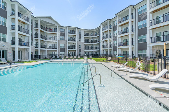 5901-triangle-ext2327