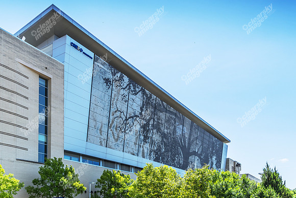 raleigh-stock-ext-01092