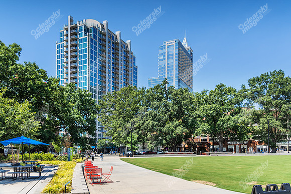 raleigh-stock-ext-00762