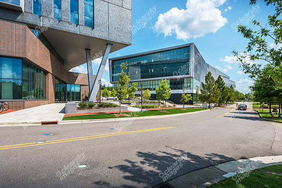 raleigh-stock-ext-1030