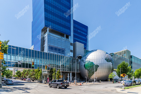 raleigh-stock-ext-00585