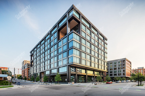 raleigh-stock-ext-1090