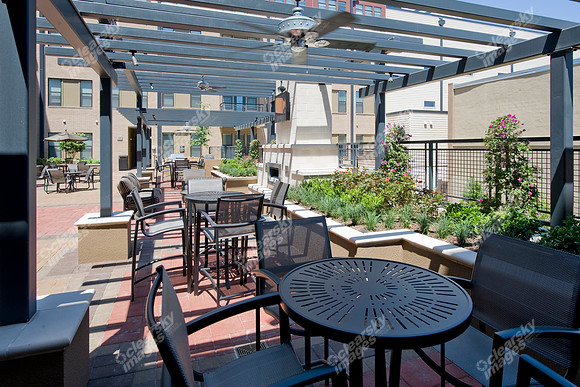 2121-mid-lane-apts-8168