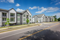 821-hanbury-ext5199