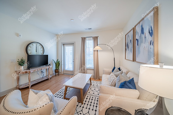 2545-jessamine-int-w18408