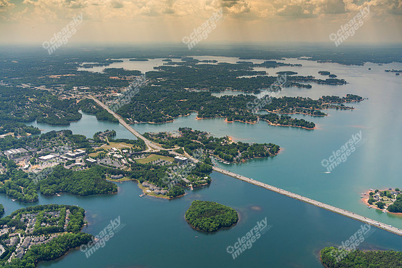 100-n-harbor-609