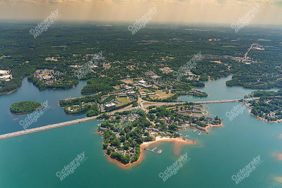 100-n-harbor-651